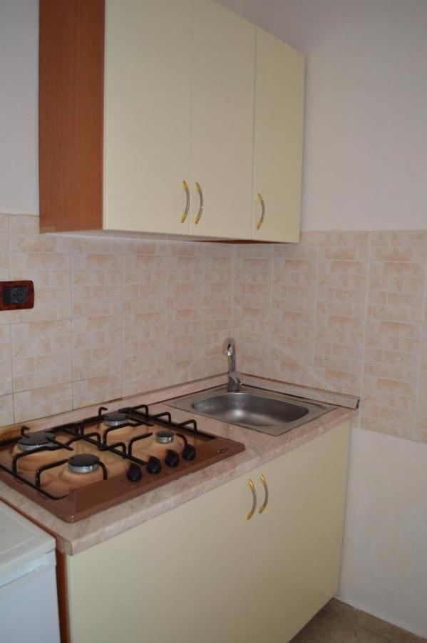 Hotel Ridal Vlorë 外观 照片
