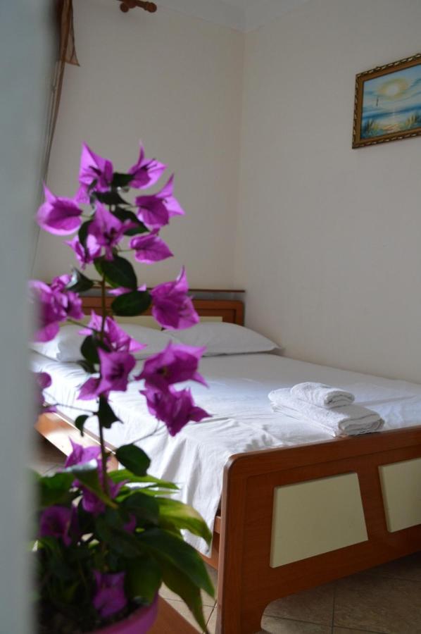 Hotel Ridal Vlorë 外观 照片