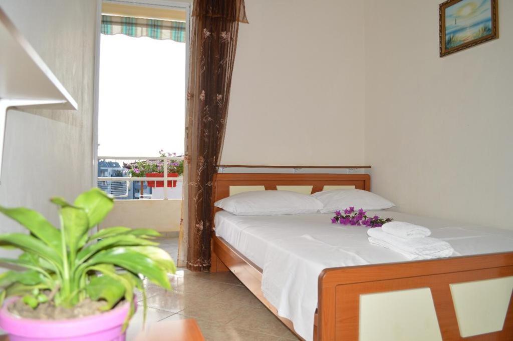 Hotel Ridal Vlorë 外观 照片